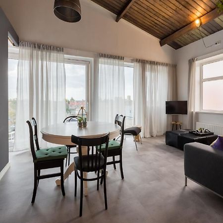 Lovely Modern 4 Person Apartment In The Heart Of Koudekerke Exterior foto