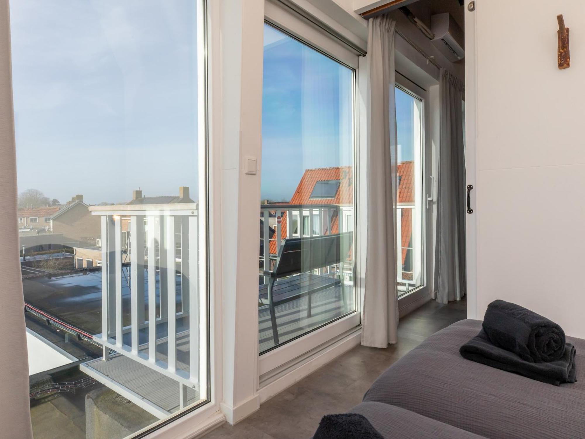 Lovely Modern 4 Person Apartment In The Heart Of Koudekerke Exterior foto